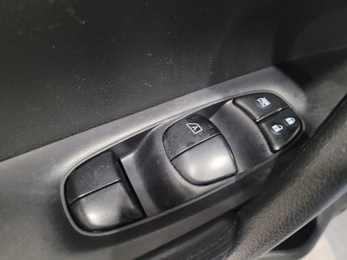 Used 2015 Nissan Rogue SL w/ SL Premium Package AWD/4WD image 27