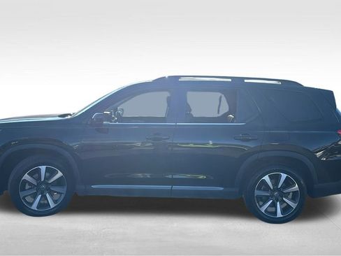 Certified 2024 Honda Pilot Elite image 4
