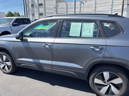 Used 2025 Volkswagen Taos S AWD/4WD image 7