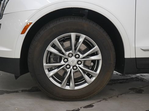 Used 2022 Cadillac XT5 Premium Luxury AWD/4WD image 32