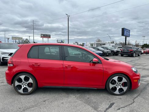 Used 2013 Volkswagen GTI 4-Door image 31
