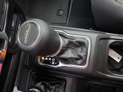 New 2026 Jeep Gladiator Sport AWD/4WD image 20