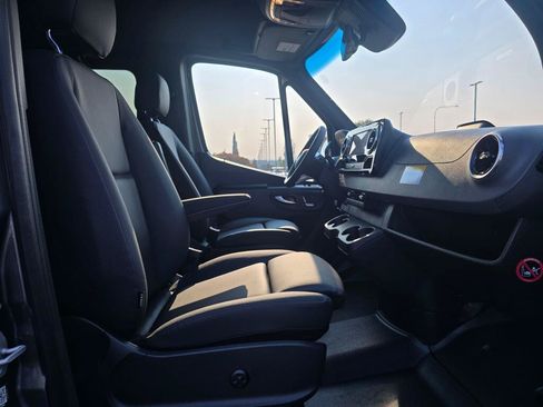 New 2026 Mercedes-Benz Sprinter 2500 image 25