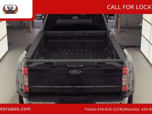 Used 2020 Ford F350 XLT w/ XLT Premium Package image 7