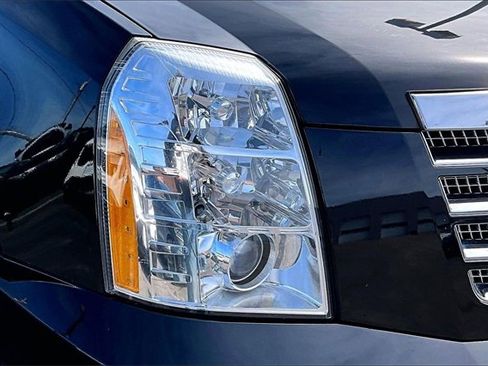 Used 2013 Cadillac Escalade EXT Premium image 27