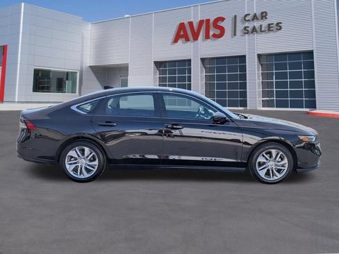 Used 2025 Honda Accord LX image 5