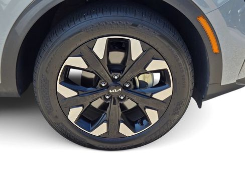 Certified 2024 Kia Sportage X-Line w/ X-Line Premium Package AWD/4WD image 6