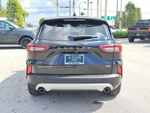 Certified 2025 Ford Escape Active image 9