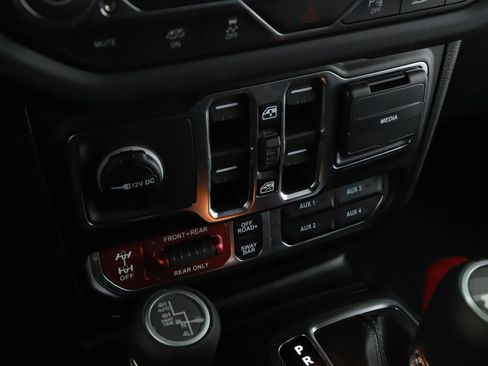 New 2026 Jeep Wrangler Unlimited Rubicon 392 AWD/4WD image 16