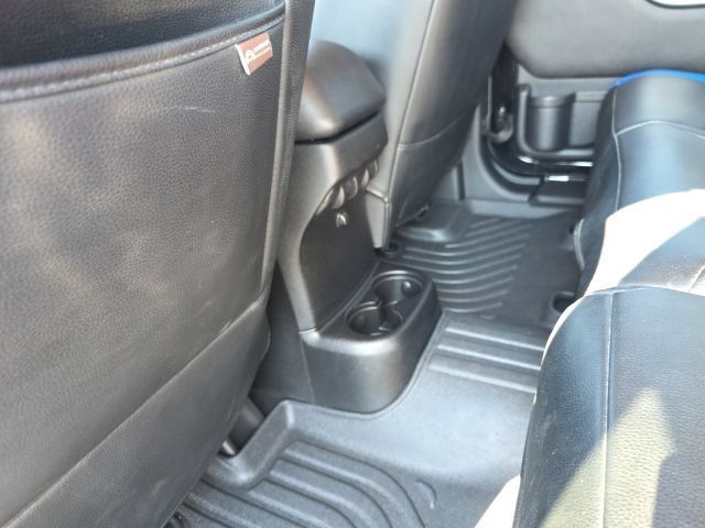 Used 2016 Jeep Wrangler Unlimited Sahara w/ Dual Top Group AWD/4WD image 24