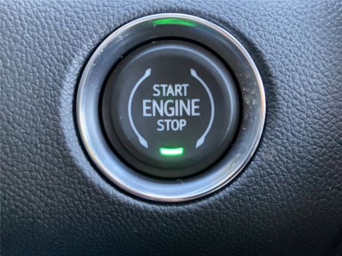 New 2026 GMC Acadia Denali w/ Super Cruise Package image 10