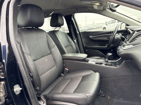 Used 2019 Chevrolet Impala LT image 23