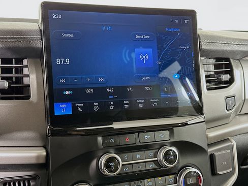 Used 2024 Ford Expedition Max XLT image 21