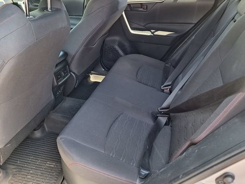 Used 2021 Toyota RAV4 SE w/ Weather & Moonroof Package AWD/4WD image 11