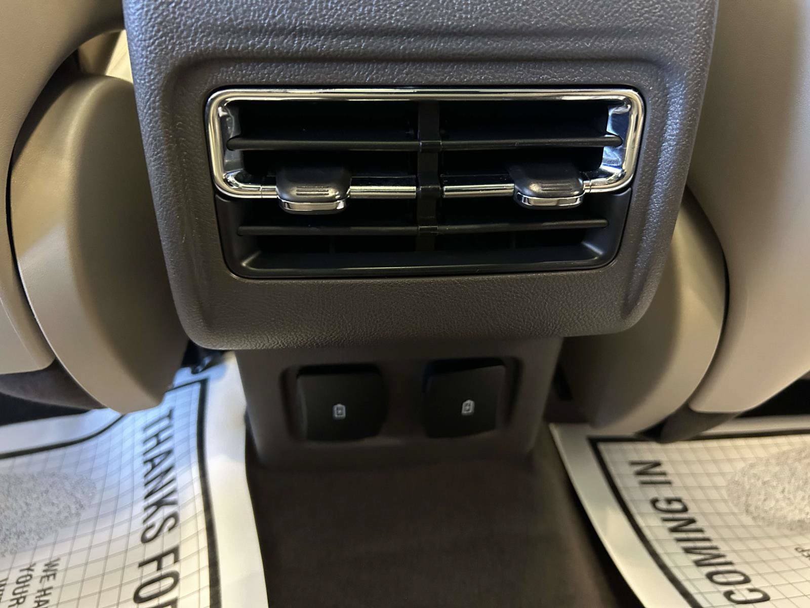 Certified 2024 Lincoln Corsair Grand Touring w/ Equipment Group 301A AWD/4WD image 17