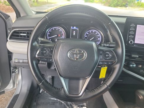 Used 2023 Toyota Camry SE FWD image 23