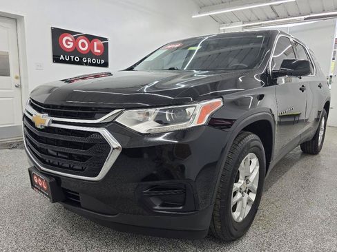 Used 2019 Chevrolet Traverse LS FWD image 8