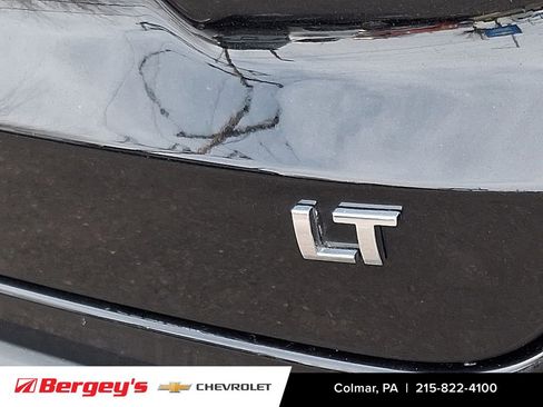 Certified 2025 Chevrolet Trax LT w/ LT Convenience Package image 32