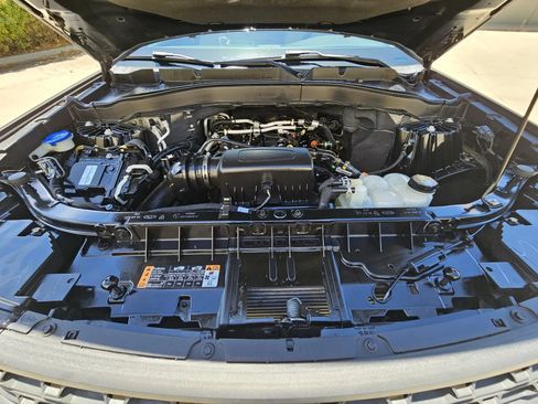 Used 2021 Ford Explorer 2WD image 29