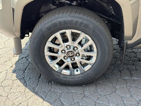 New 2026 Toyota Tacoma Limited AWD/4WD image 14