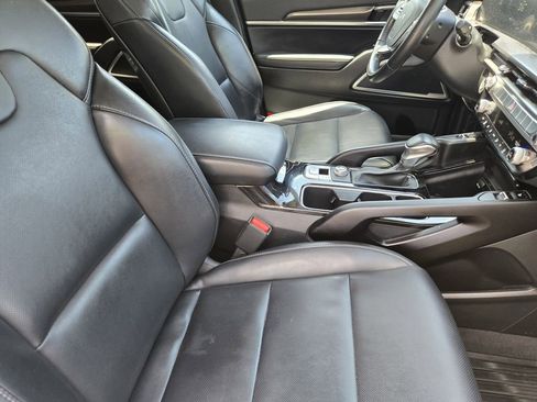 Certified 2024 Kia Telluride S w/ S Sunroof Package FWD image 19