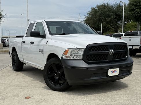 Used 2020 RAM 1500 Tradesman RWD image 2