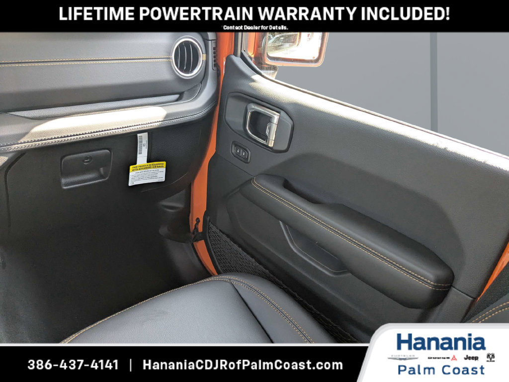 New 2026 Jeep Wrangler Unlimited Sahara w/ Whitecap Package AWD/4WD image 16