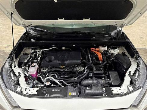 Certified 2022 Toyota RAV4 XSE image 12