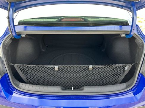 New 2025 Hyundai Elantra SEL image 9