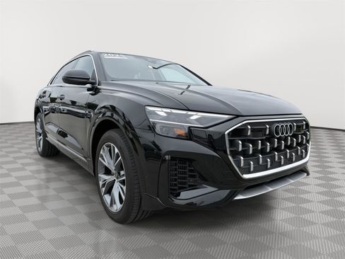 Certified 2025 Audi Q8 Premium Plus w/ Premium Plus Package AWD/4WD image 6