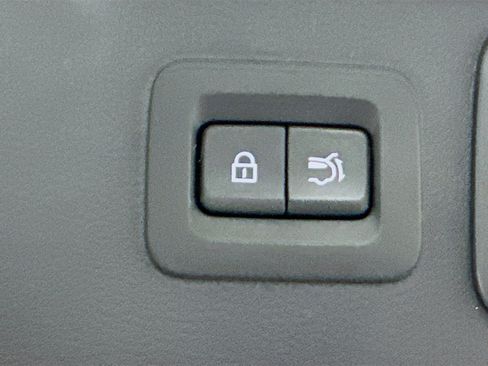 Used 2024 MAZDA CX-90 3.3 Turbo w/ Preferred Plus image 33