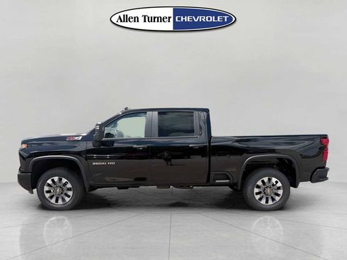 New 2026 Chevrolet Silverado 2500 Custom w/ Custom Value Package AWD/4WD image 6