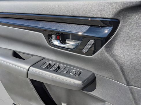 Used 2023 Honda CR-V EX-L image 24