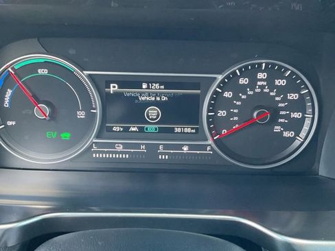 Used 2023 Kia Sorento EX image 12