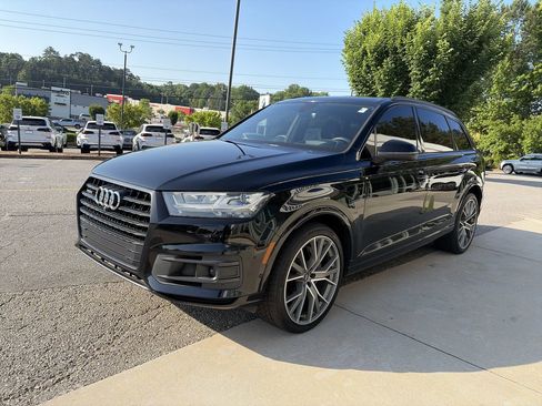 Used 2019 Audi Q7 3.0T Prestige w/ Prestige Package AWD/4WD image 4