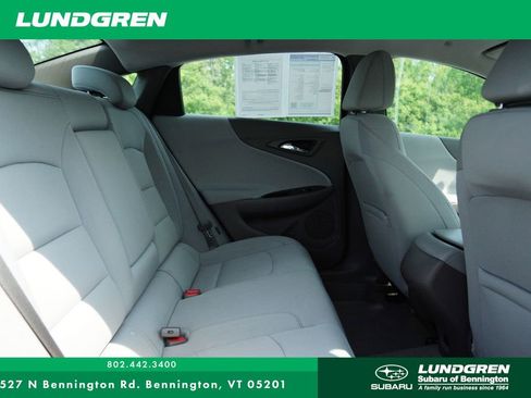 Used 2018 Chevrolet Malibu LS image 24