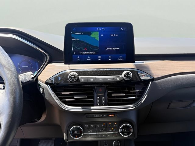 Used 2020 Ford Escape Titanium AWD/4WD image 15