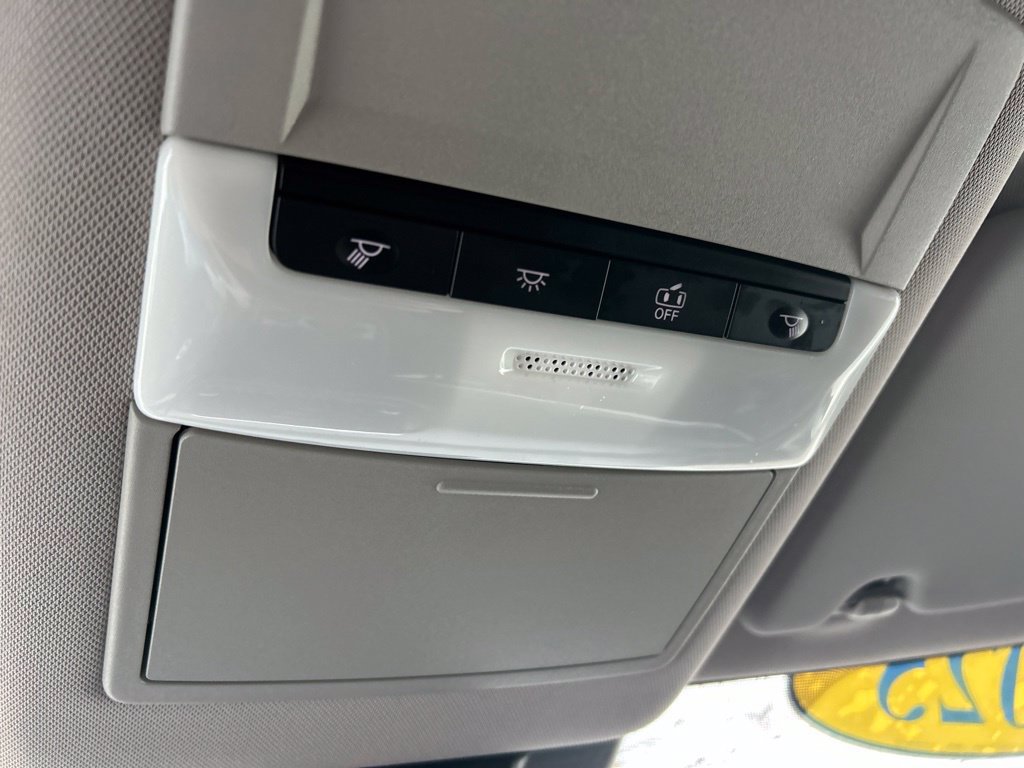Certified 2025 Nissan Rogue S FWD image 39