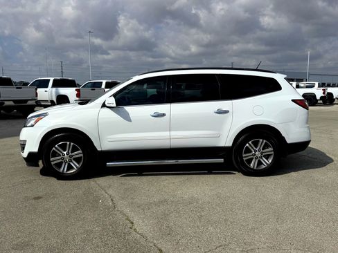 Used 2017 Chevrolet Traverse LT image 10