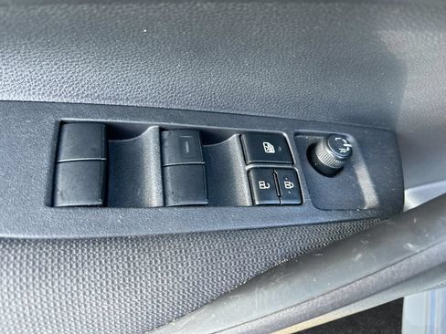 Used 2024 Toyota Corolla LE FWD image 12