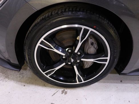 Used 2016 Ford Mustang GT Premium image 11