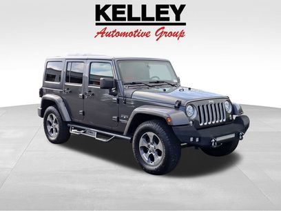 Used 2017 Jeep Wrangler Unlimited Sahara w/ Connectivity Group