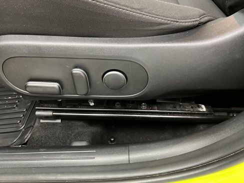 Used 2024 Hyundai Kona SEL AWD/4WD image 14