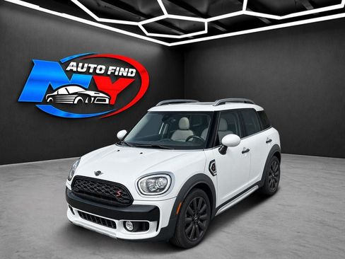 Used 2020 MINI Cooper Countryman S FWD image 1