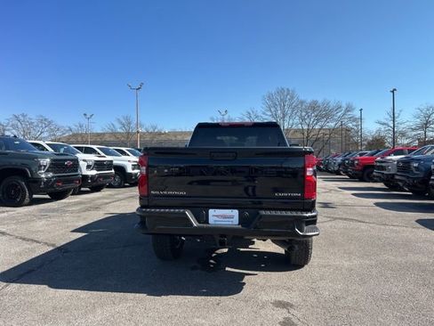 New 2026 Chevrolet Silverado 2500 Custom w/ Custom Value Package AWD/4WD image 4