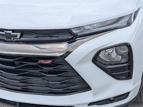 Used 2023 Chevrolet TrailBlazer RS w/ Convenience Package image 2