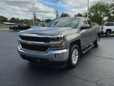 Used 2017 Chevrolet Silverado 1500 LT w/ All Star Edition AWD/4WD image 3