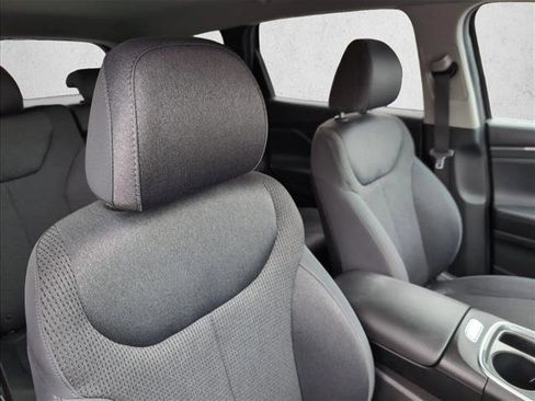 Used 2021 Hyundai Santa Fe SEL w/ Cargo Package image 25