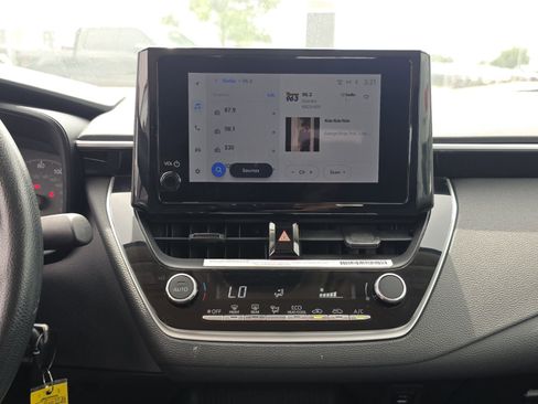 Used 2024 Toyota Corolla LE FWD image 20
