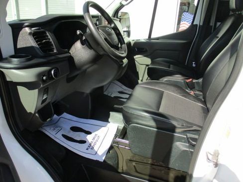 Used 2023 Ford Transit 250 148 High Roof AWD image 13